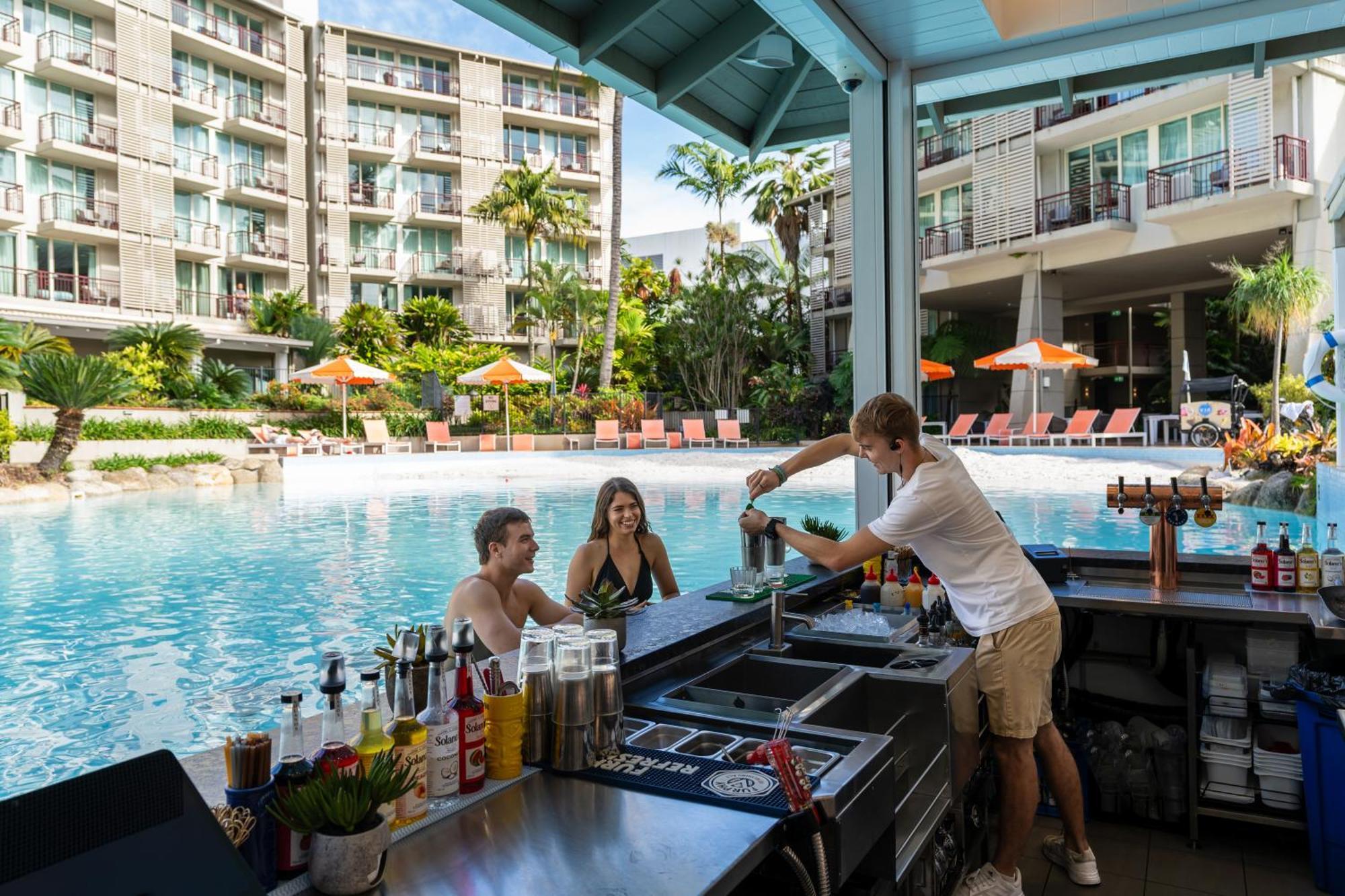 Novotel Cairns Oasis Resort מראה חיצוני תמונה